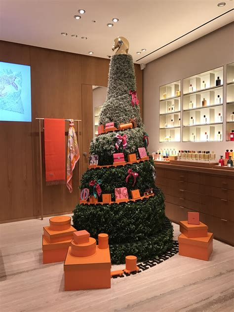 hermes christmas tree